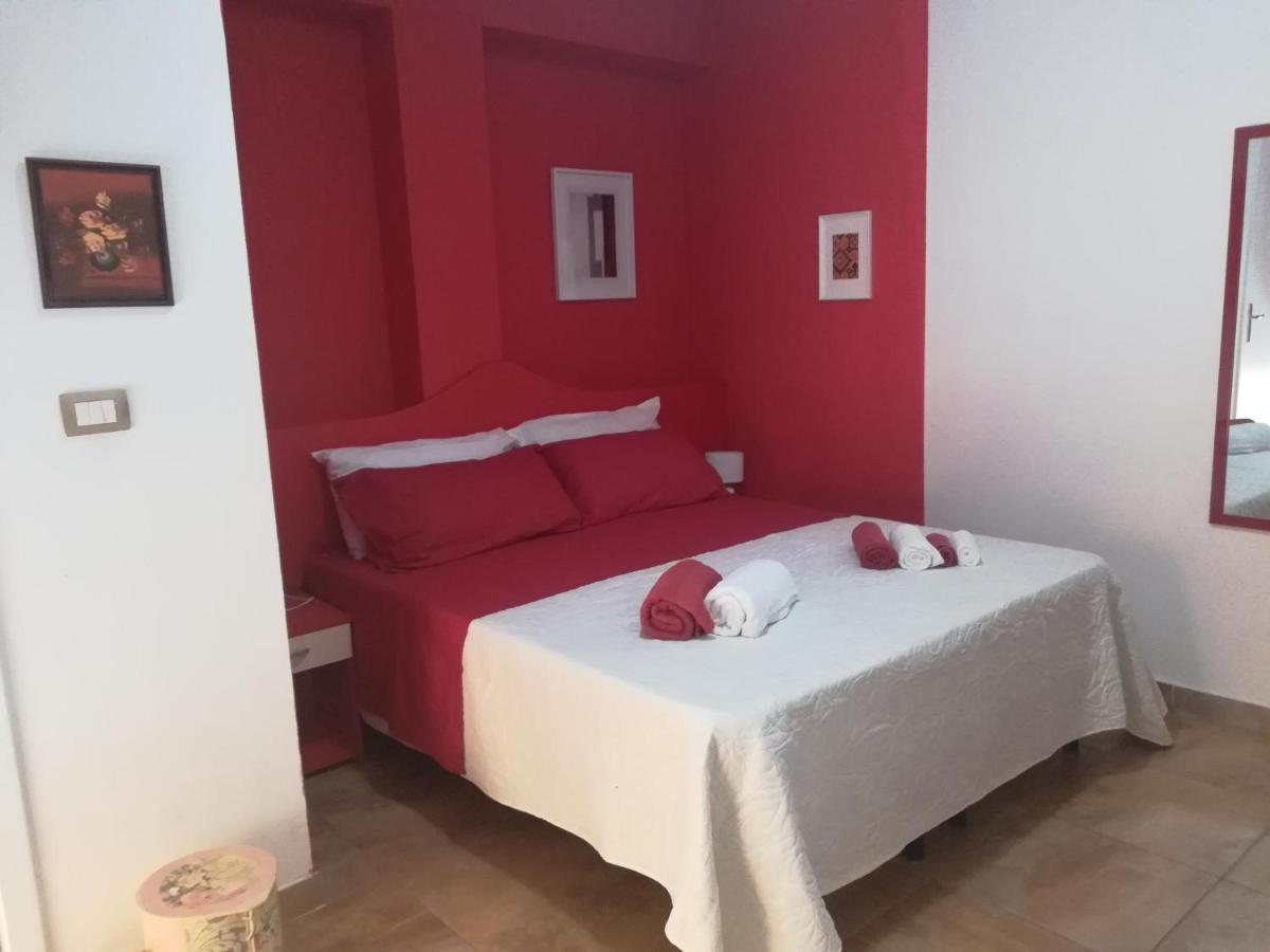 Al Quindici Scilla Bed & Breakfast ภายนอก รูปภาพ