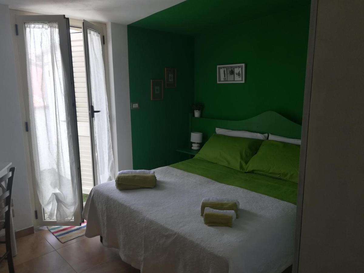 Al Quindici Scilla Bed & Breakfast ภายนอก รูปภาพ