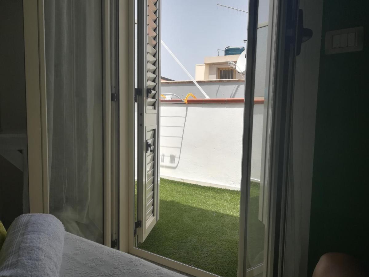 Al Quindici Scilla Bed & Breakfast ภายนอก รูปภาพ